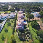 4 Bedrooom Private Villa Ribeiro II With Pool, Garden, Wi-Fi