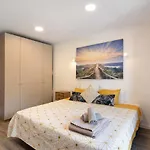 Flat 2 Bedrooms Cunha