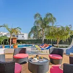 Villa Vanessa By Villa Plus