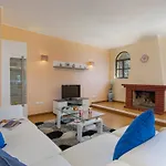 Villa Lurdes By Villa Plus