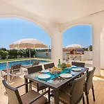 Villa Carlos By Villa Plus
