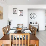 Vilamoura - Spacious With Swimming Pool & View