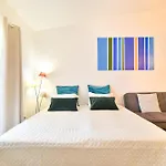 Estudio Solar B By Mtphomes