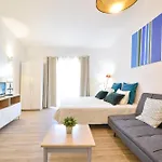 Estudio Solar B By Mtphomes