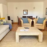 Spacious Apartment Near Porto De Mos Beach, Lagos.