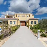Holiday House Beach Porto Mos By Villas Key