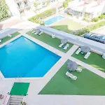 Apartamento Em Albufeira - Condominio Com Piscina