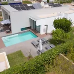 Bela Vista Da Luz 17 By Destination Algarve