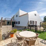Blue Lee Residence