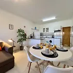 Armacao De Pera Brightness 3 With Pool By Homing