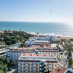 Passport Beach Apartment - 201 By Hellovacations