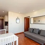 Tac - Oasis 7 - Seaviews