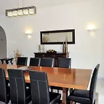 Villa Holly