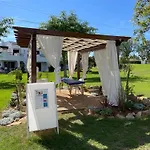 2 Bed 2 Bath Poolside Apt With Wi-Fi And Ac