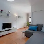 Vila Magna - Apart Com Ac, Renovado Para 4 Com Vista Piscina Em Albufeira