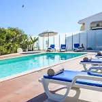 Villa Namora