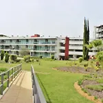 Residences Golf Club Apartment