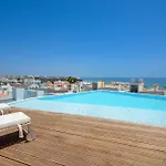 3 Bedroom Apartment, Olhos De Agua At20