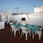 Geneve Old Town Apartment