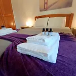 Flamingo Residence Apartment - Wifi/Pool/Netflix