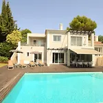 Villa Louella