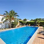 Villa Oliveira