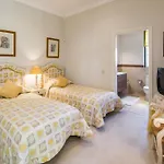 Sera - Luxury 3 Bedroom Apartment With Pool, Golf,Beach