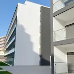 T2 Monte Residence By Amcf
