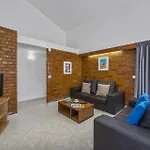 Villa Buganvillea By Villa Plus