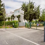 2 Bdr Vilamoura Escape W Balcony By Lovelystay