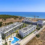 Cavalo Preto Beach Residence With Garden & Pool
