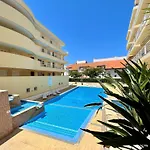 Vilamoura Central 6 With Pool By Homing