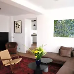 Authentic Yet Modern Villa And Cottage With Pool