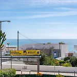 Acolhedor Apartamento Com Wifi A Passos Do Mar