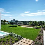 Stunning Praia Da Luz Villa - Villa Lagos Supreme - 4 Bedrooms - Stunning Sea Views And Ultra Modern - Algarve