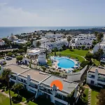#220 Windmill Hill By Home Holidays
