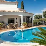 Casa Rosella