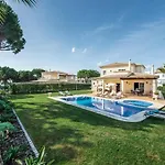 Villa Palm Golfe, Fantastic House On Vila Sol Course, Kids Pool, Aircon