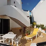 Apartamentos E Quartos Atalaia