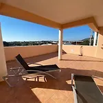 Stela ' S Guest House