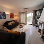 Luxury Modern T2 Ocean View - Free Parking - Pool