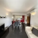 Rocha Tower 5A