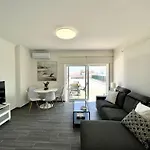 Quarteira Ocean Breeze 1 With Pool By Homing