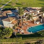 Luxury Villa With Gym, Jacuzzi And Swimming Pool