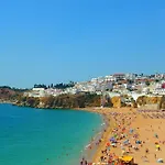 Casa Dos Sinos 2Bedroom Beach Apartment With Terrace