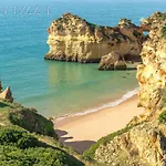 L&A Villa With Private Heated Pool In Prainha