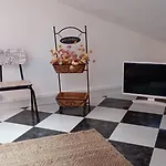 Zawaiaroom