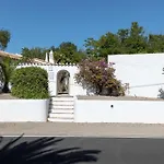 Amago Guesthouse