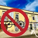 Algarve Hostel
