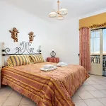 Wonderful Flats With Pool By Host Wise